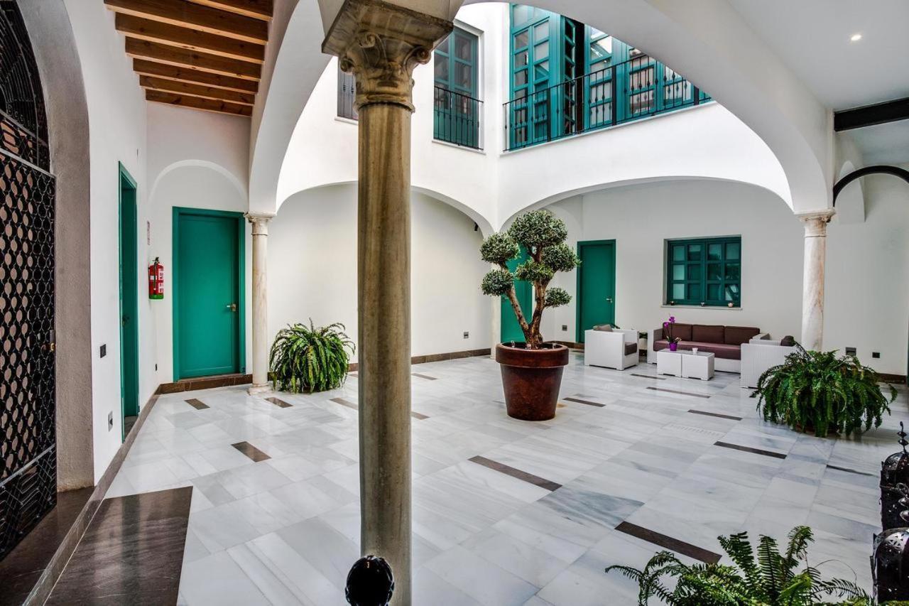 Casa Palacio El Condestable De Sevilla — Photos 2
